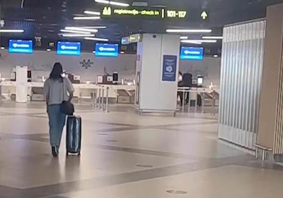 Emina Jahović 3.jpg