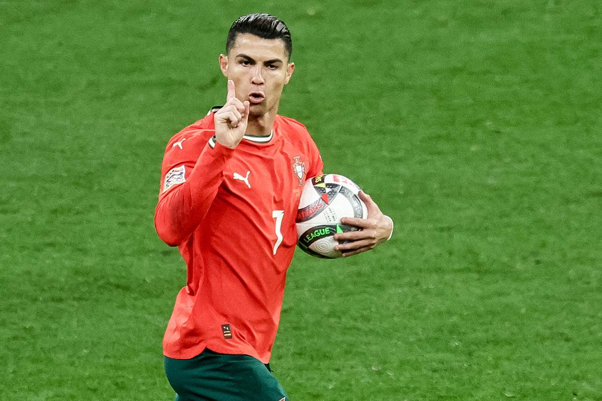 Kristijano Ronaldo slavi gol u dresu Portugala.