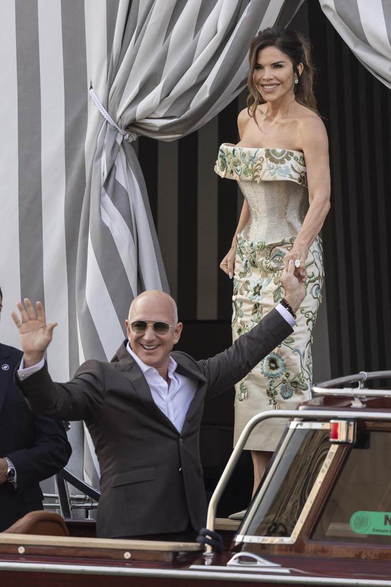Loren Sančez i Džef Bezos 2.jpg