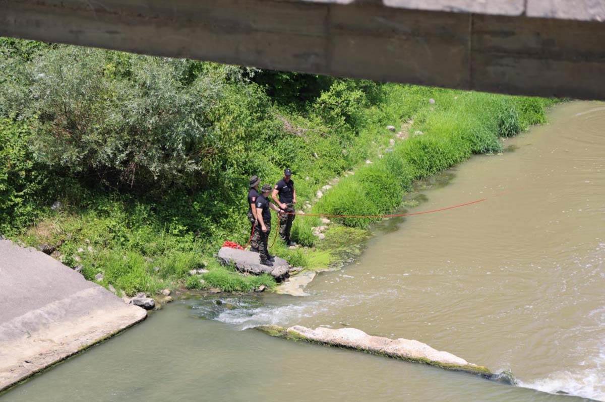 Potraga u Velikim Crljenima 6.jpg