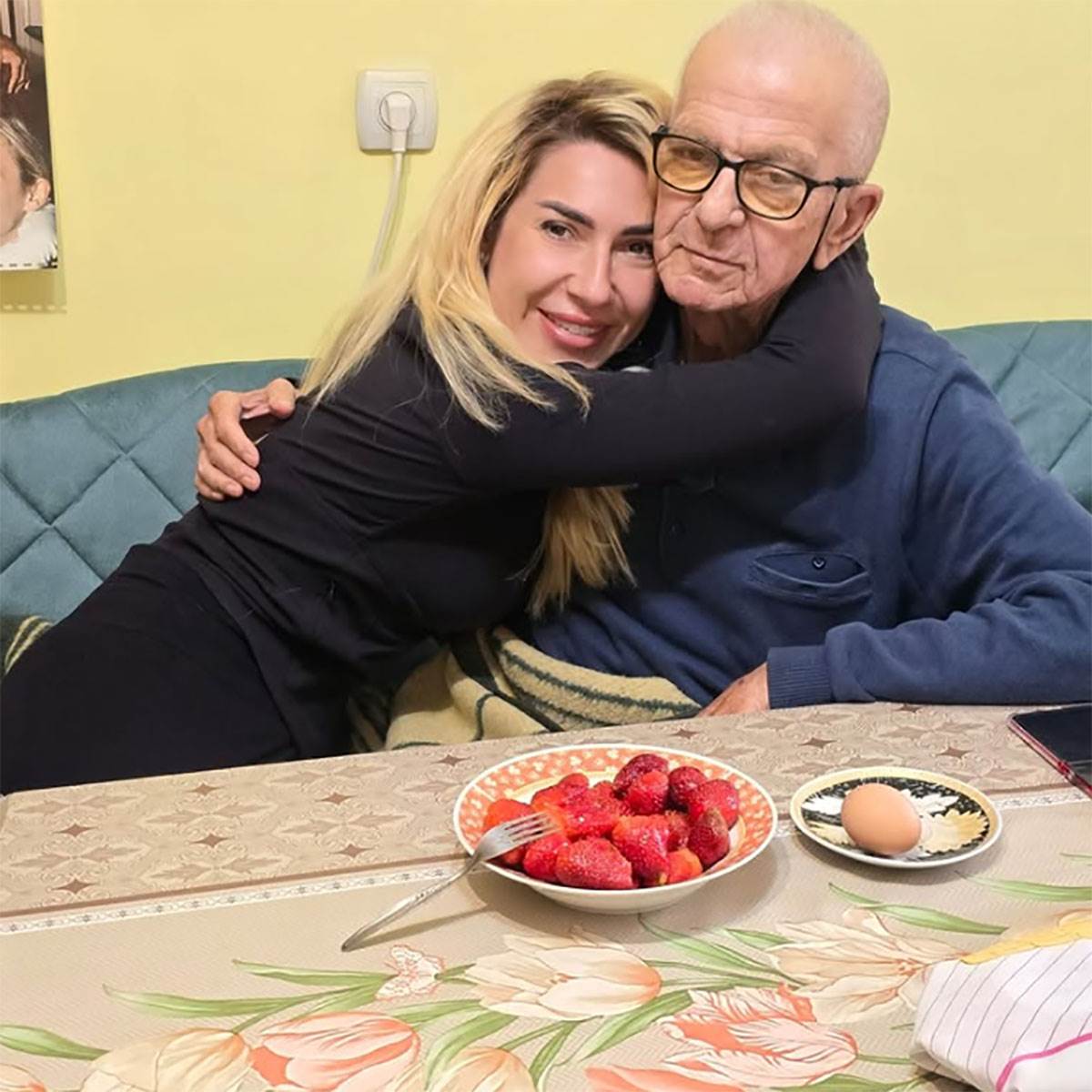 Jovana Jeremić otac majka (3).jpg