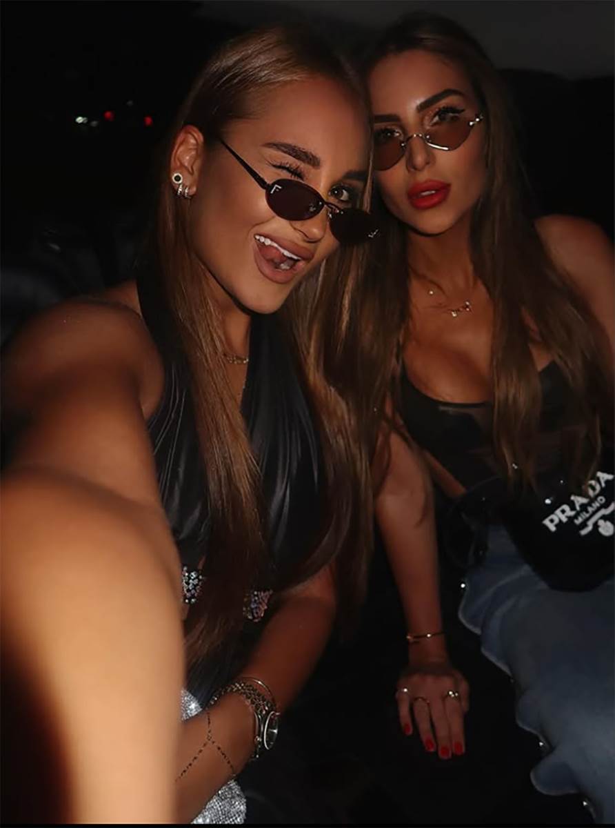 Anastasija Ražnatović sa zaovom Vanjom u ludom provodu u Španiji