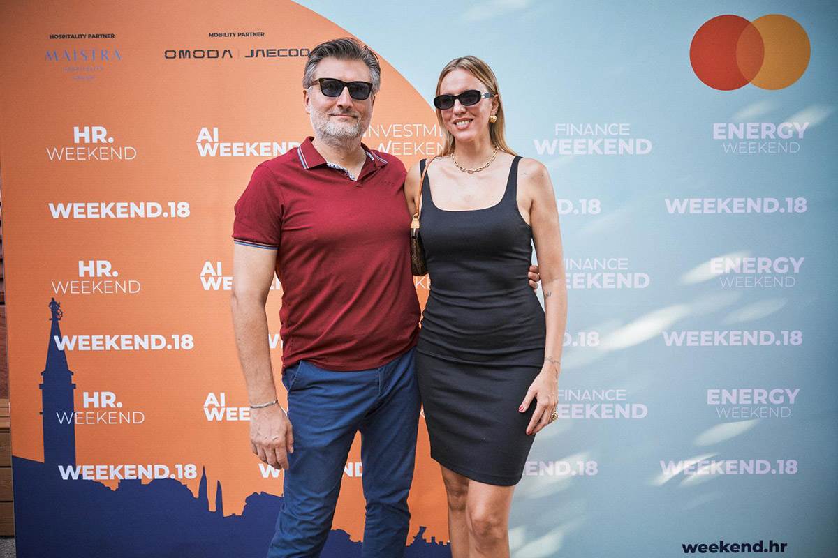 Saša Cvetojević i Vesna Jelić copy.jpg