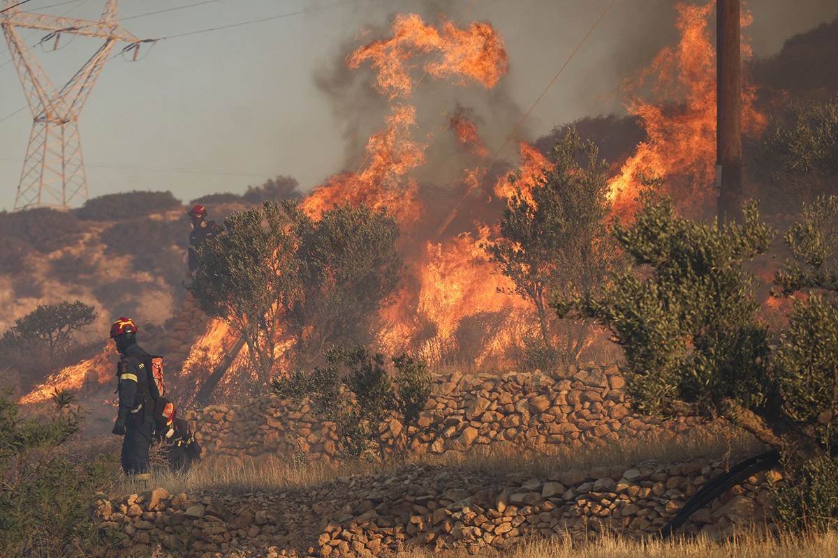požari na Kritu (1).jpg