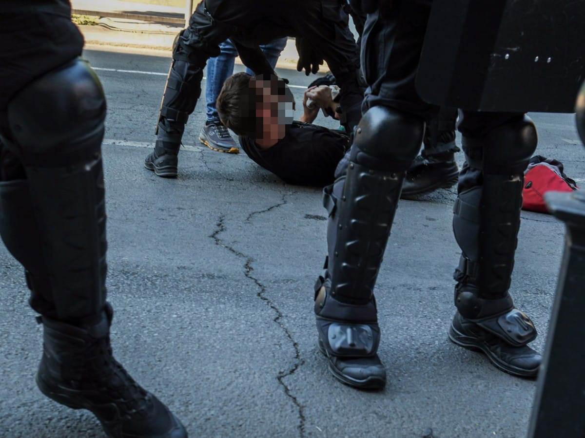 Hapsenje kod Doma vojske Francuska ulica (4).jpg