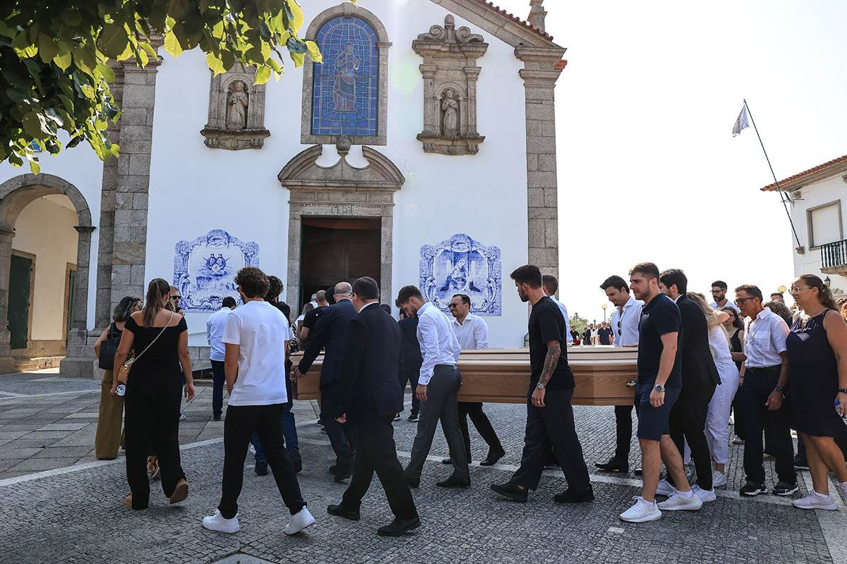 Diogo Žota sahrana (10).jpg