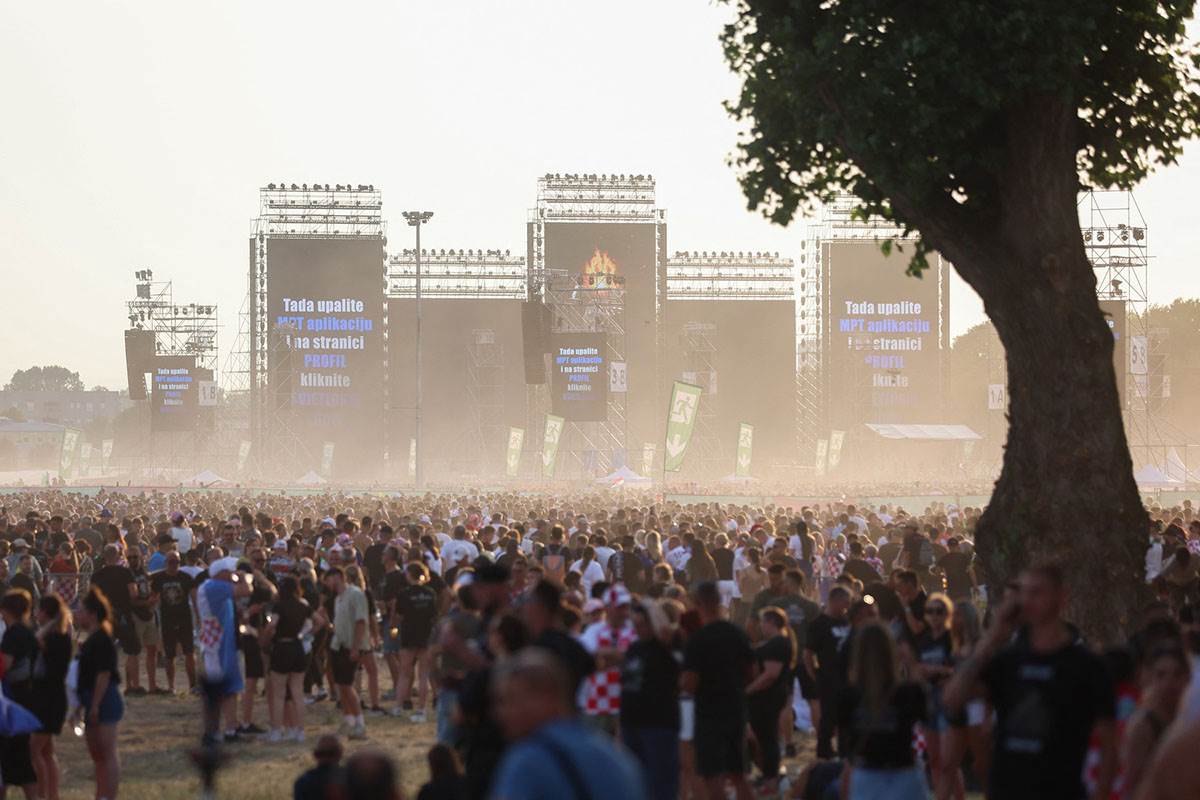 Marko Perković Tompson koncert (6).jpg