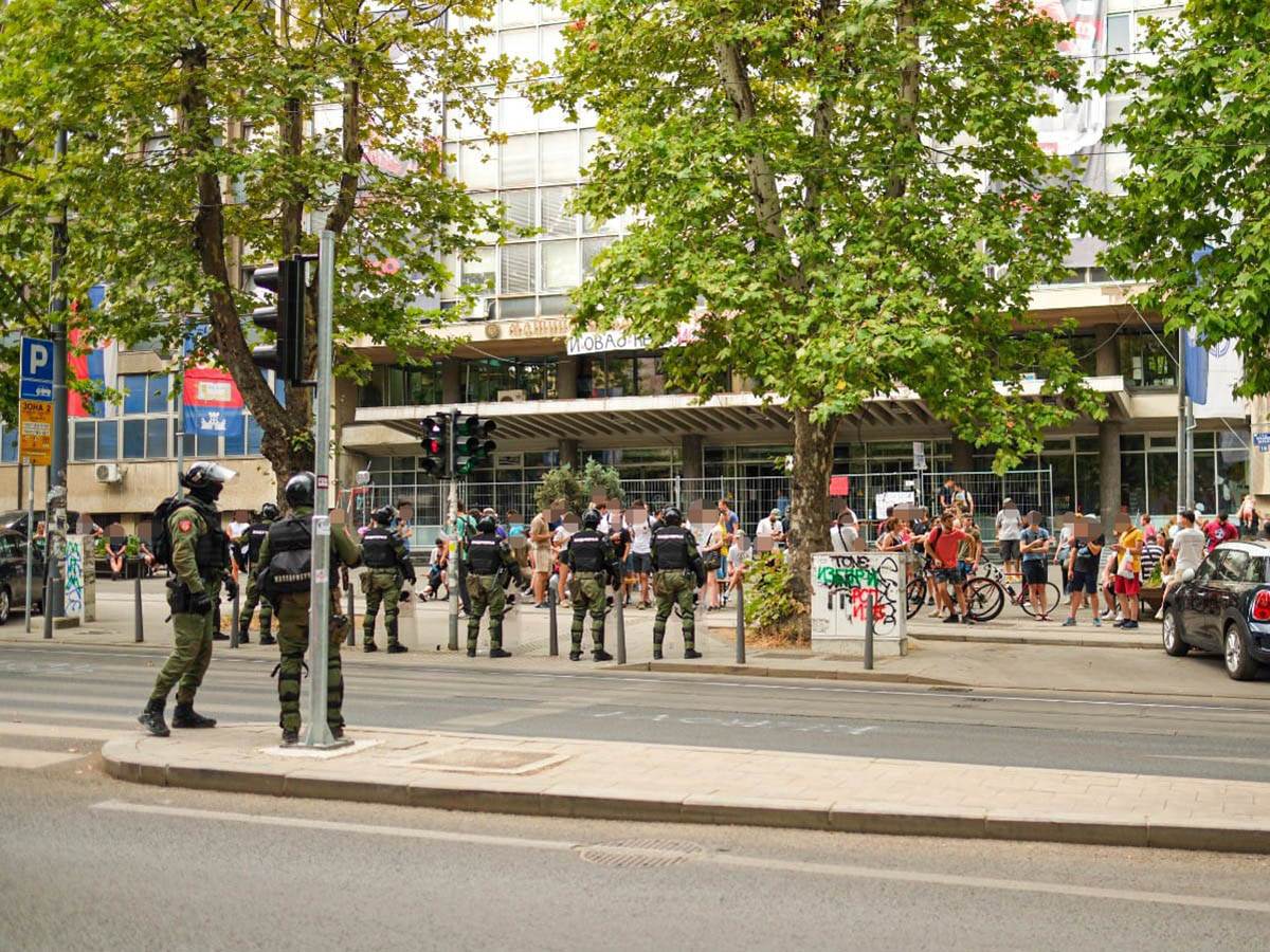 Blokada Masinski fakultet (1).jpg