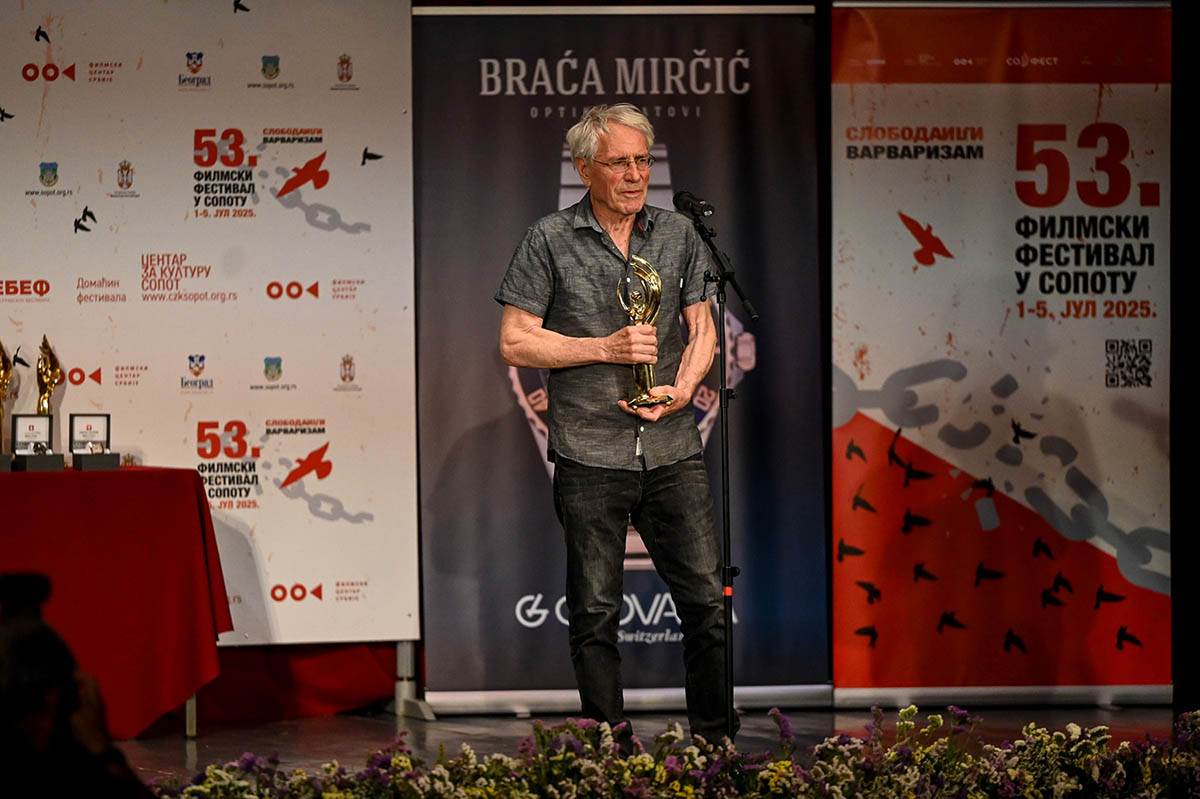 Filmski festival u Sopotu_dodela nagrada_Želimir Žilnik_foto Belkisa Abdulović 03 copy.jpg