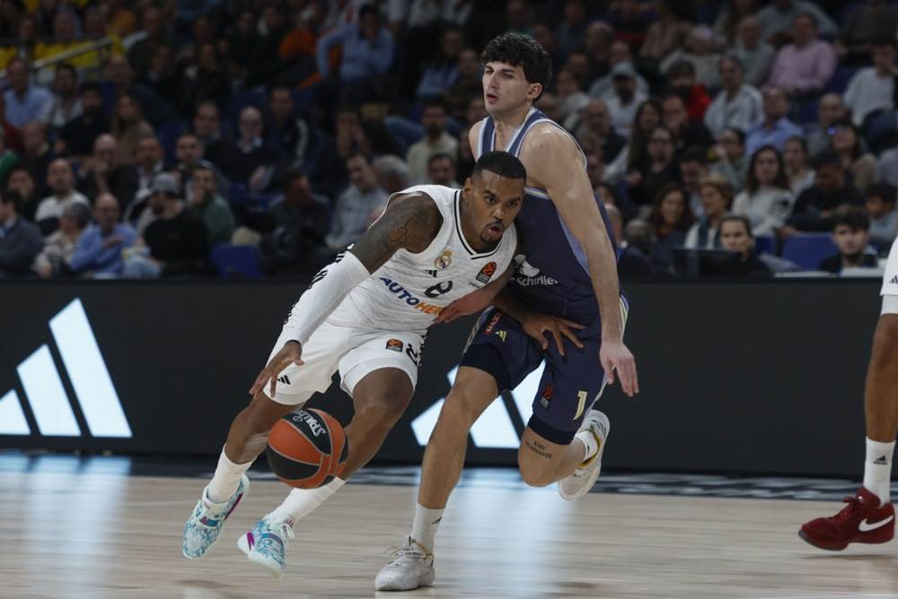 Košarkaš Real Madrida Ksavijer Rejtan-Majs u Evroligi.