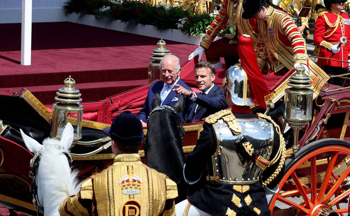 Emanuel Makron i Brižit (6).jpg