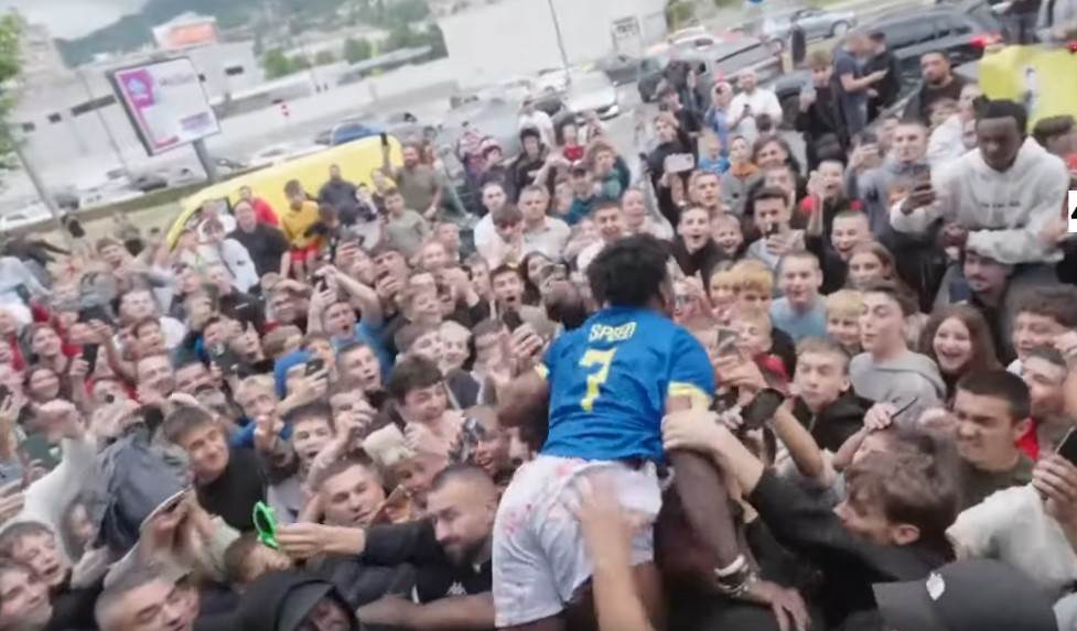 Skandal Jutjubera Spidija u Sarajevu, skočio na decu