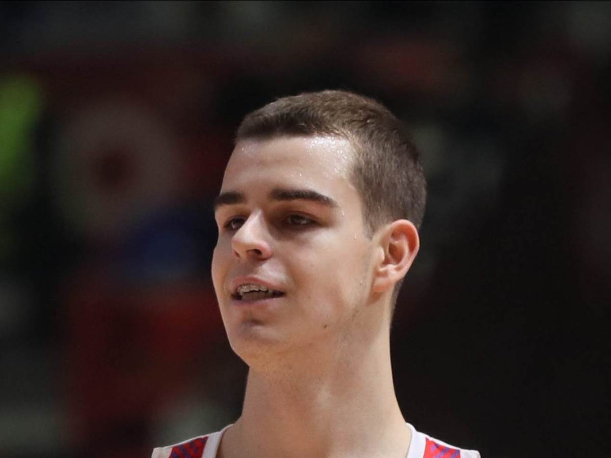 Srpski košarkaš Nikola Topić