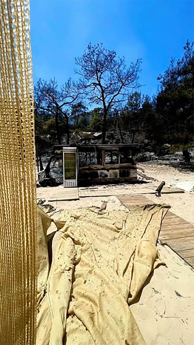 Plaža Glikadi na Tasosu nakon požara (5).jpg