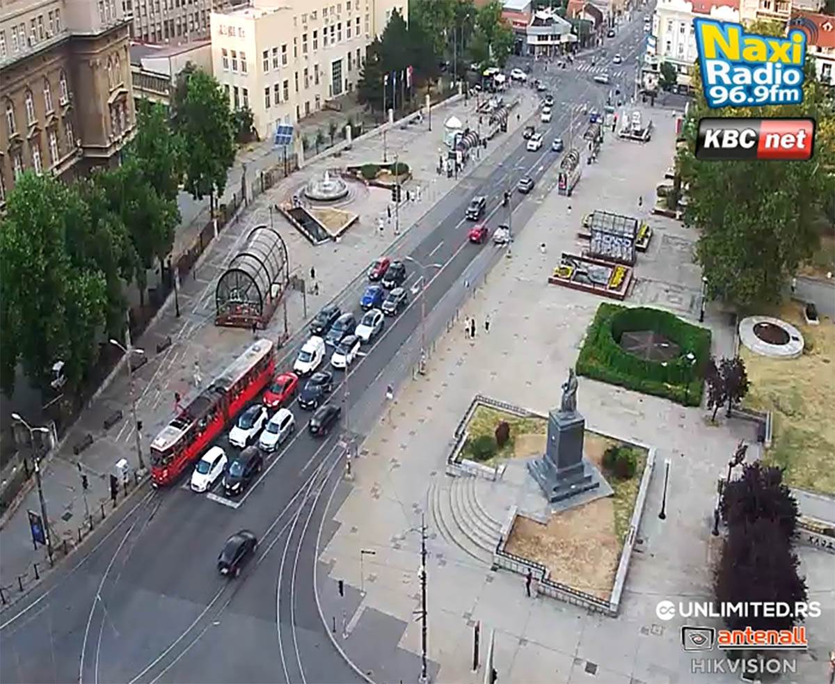 vukov spomenik copy.jpg