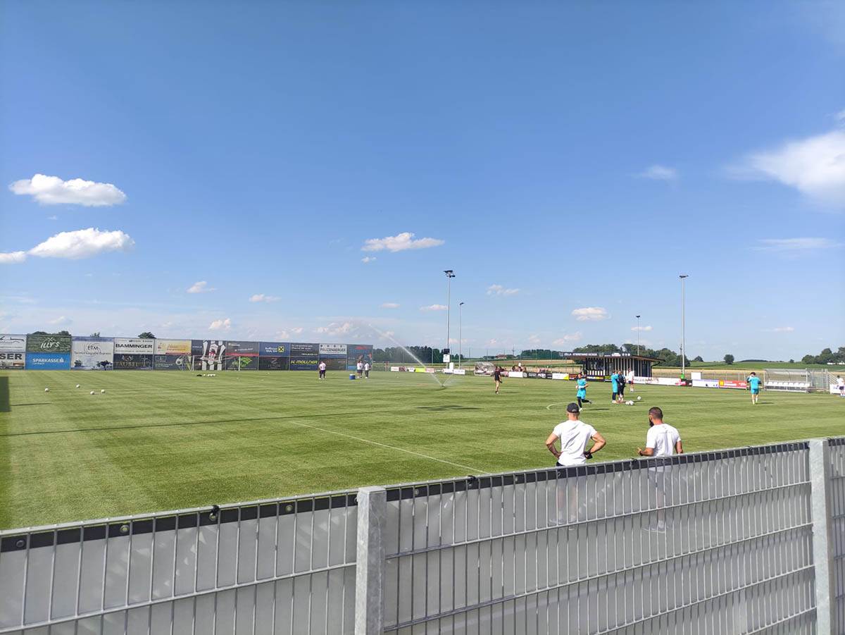 Stadion Eberštalzel (3).jpg