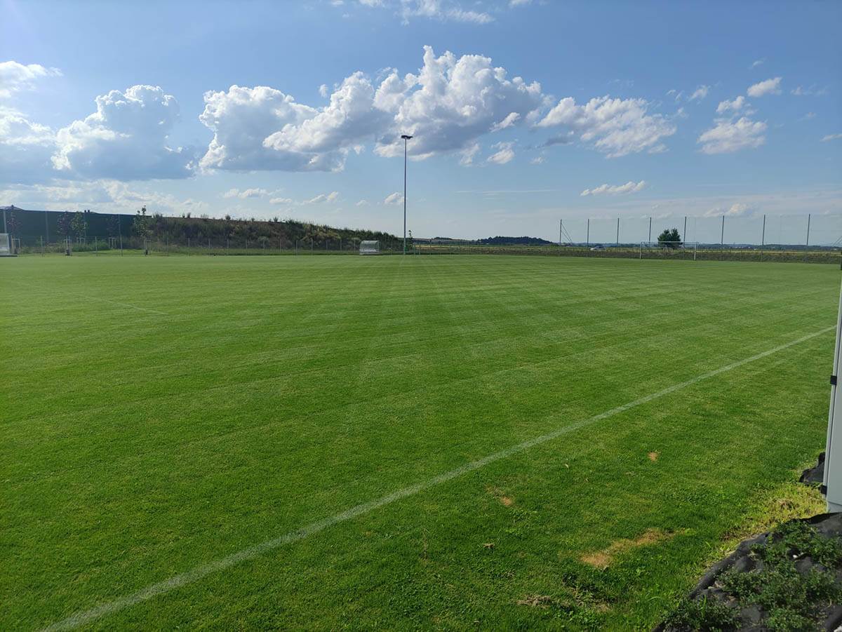 Stadion Eberštalzel (4).jpg