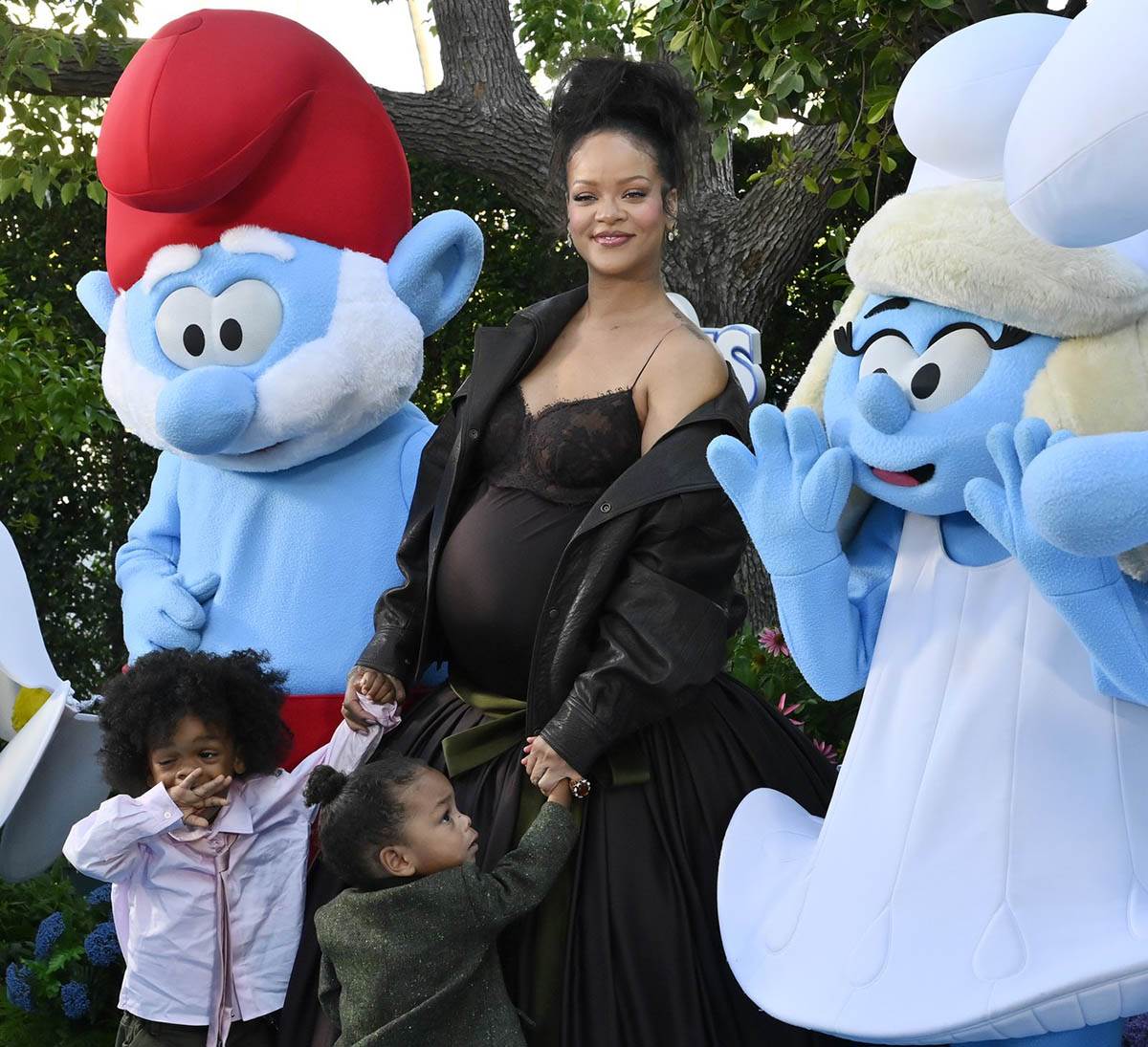 Rijana sa sinovima (3).jpg