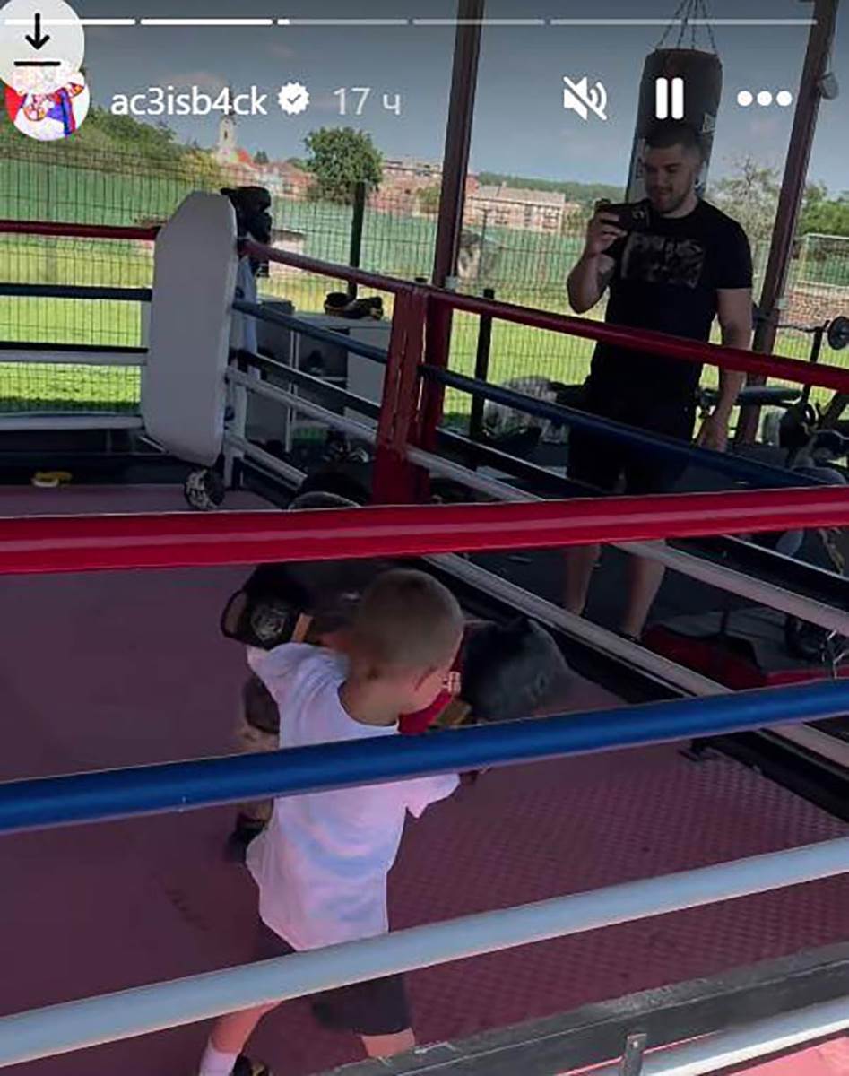 Sin Veljka Ražnatovića (9).jpg