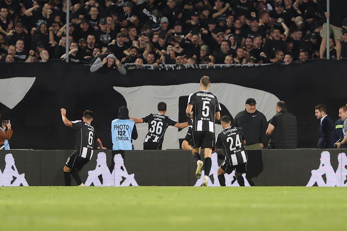 Partizan AEK 9.jpg