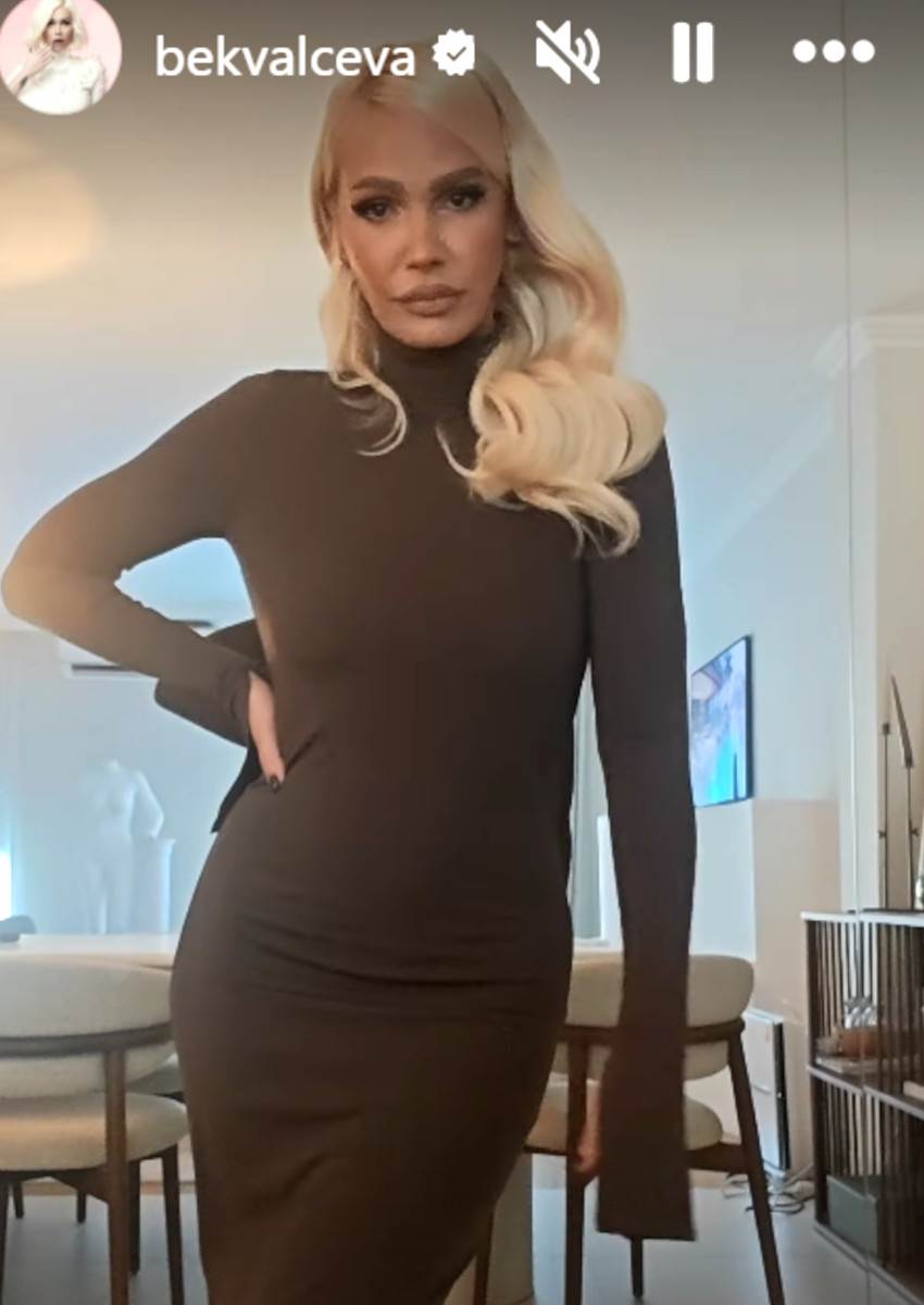 Nataša Bekvalac grdui silikoni3.jpg