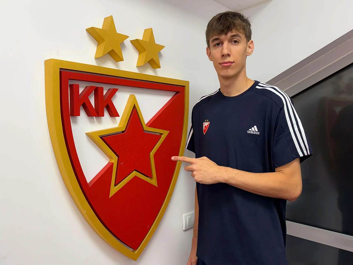 Lazar Stojković (2).jpg