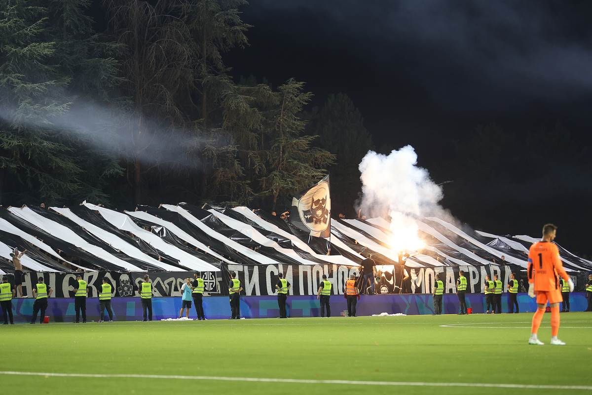 Partizan - Železničar (2).JPG