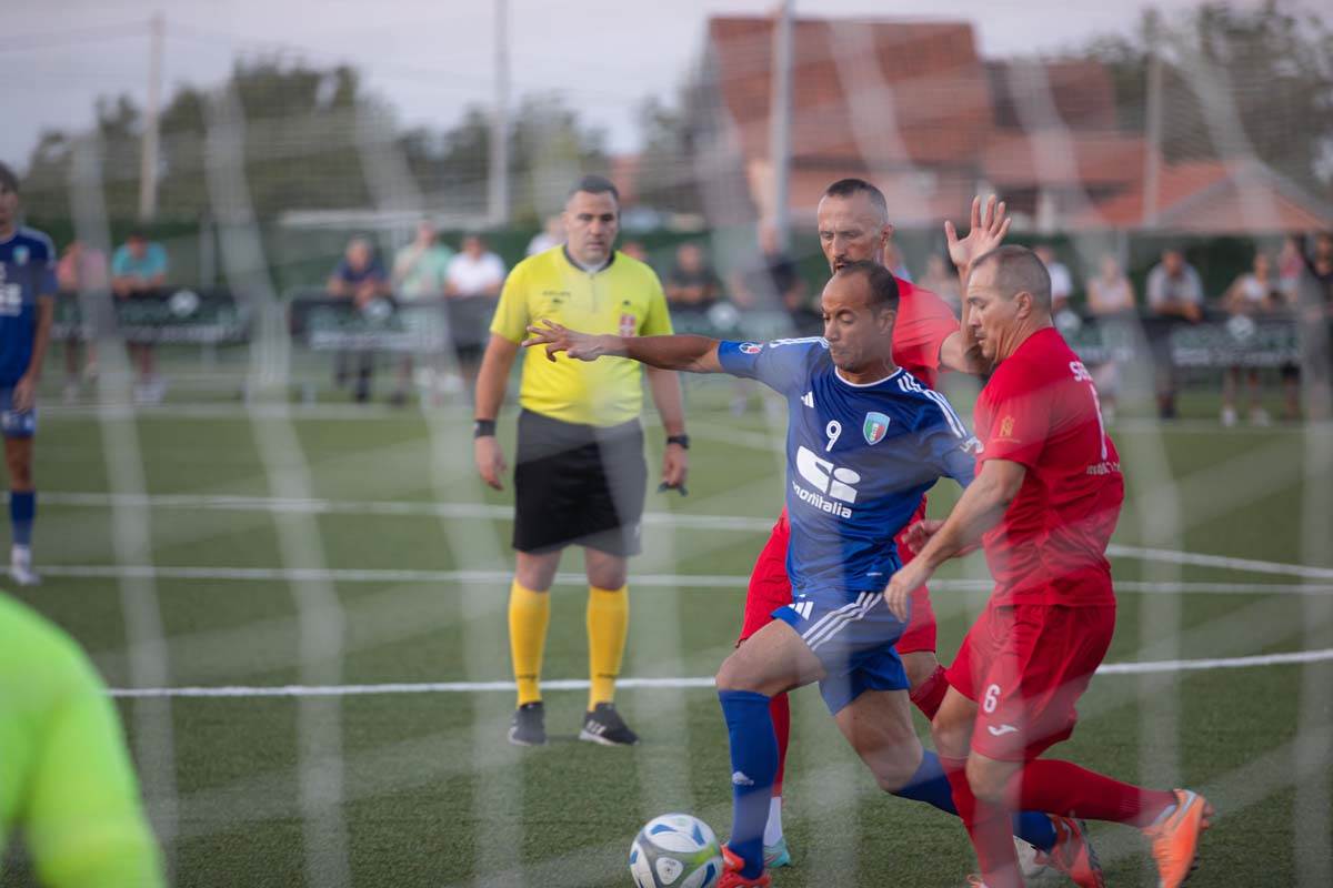 Srbija - Italija Fudbal 7 2.jpg