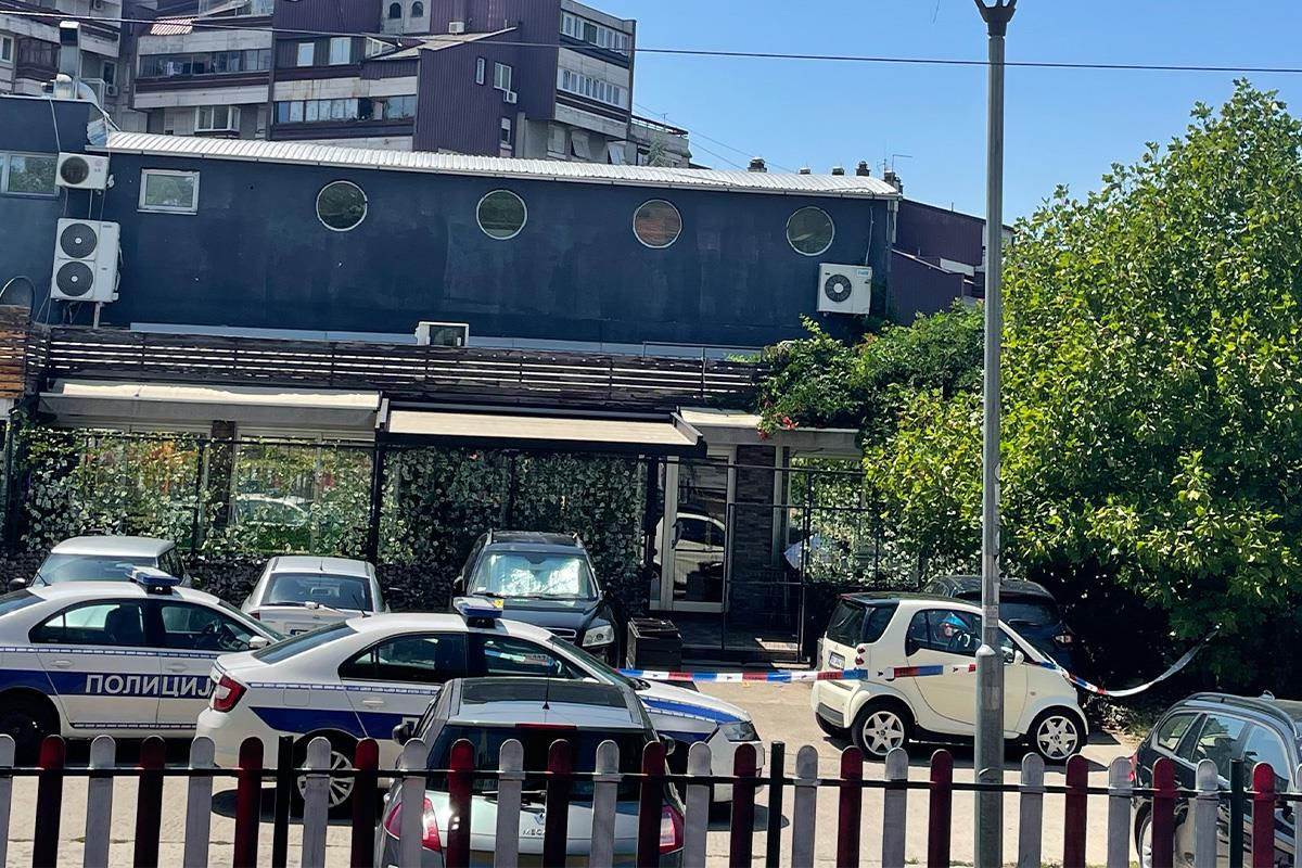 Bačena bomba na poznati kafić u Žarkovu (3).jpg