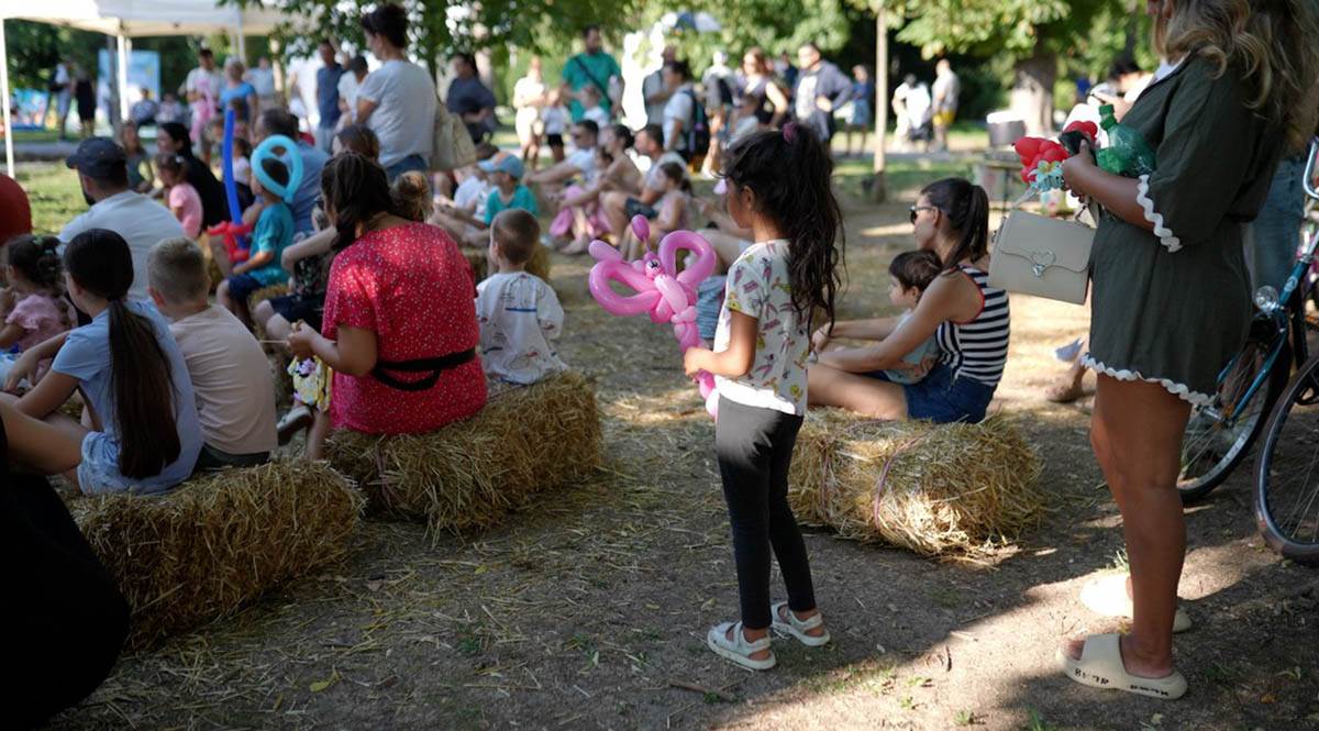 Screenshot_7 copy.jpg