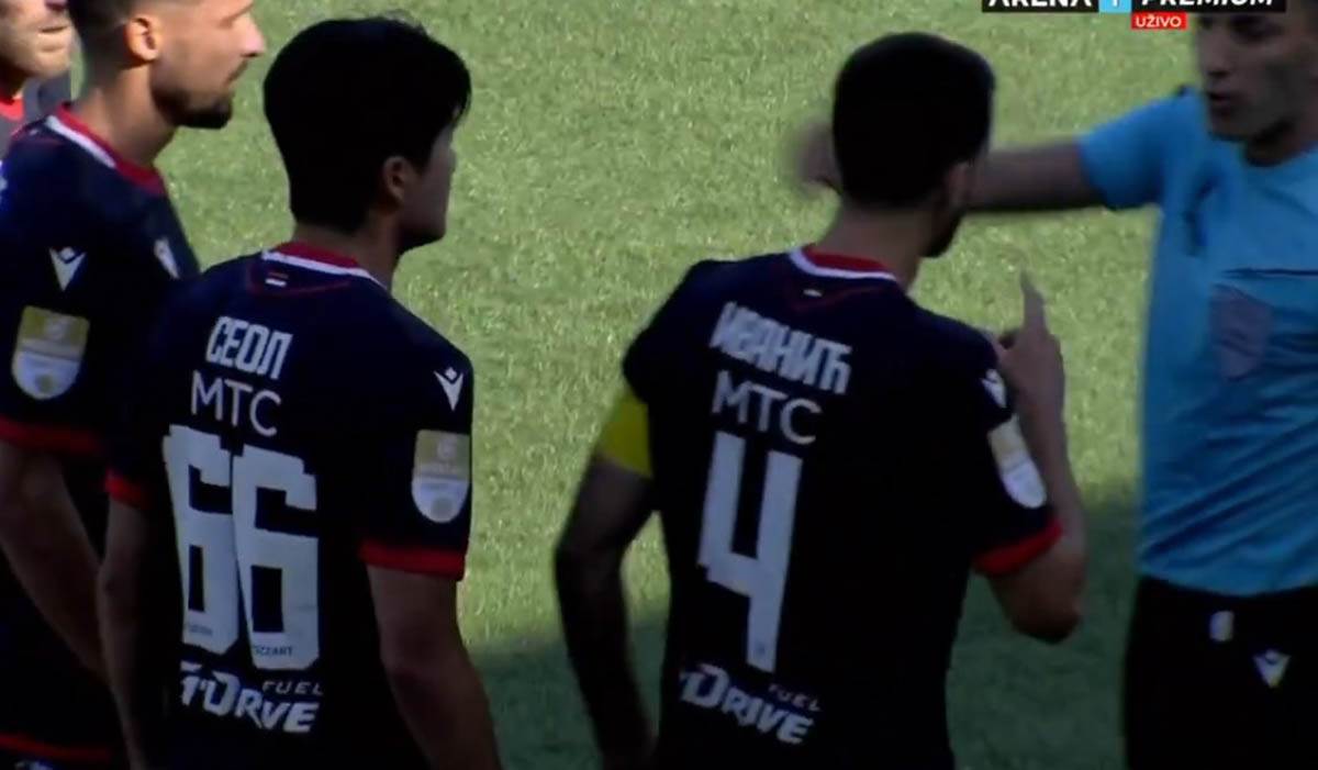 Seol crveni karton (4).jpg