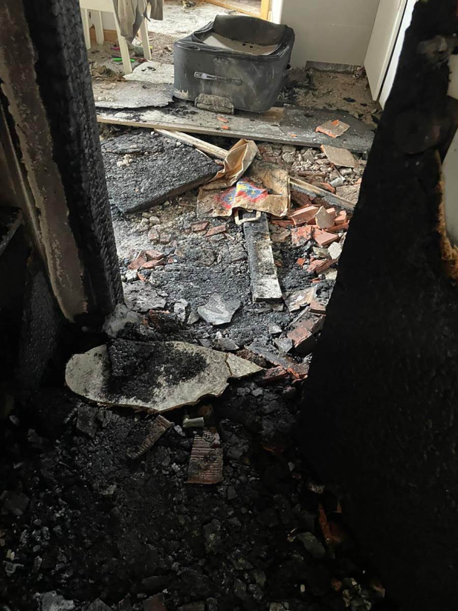 požar u Surčinu (9).jpg