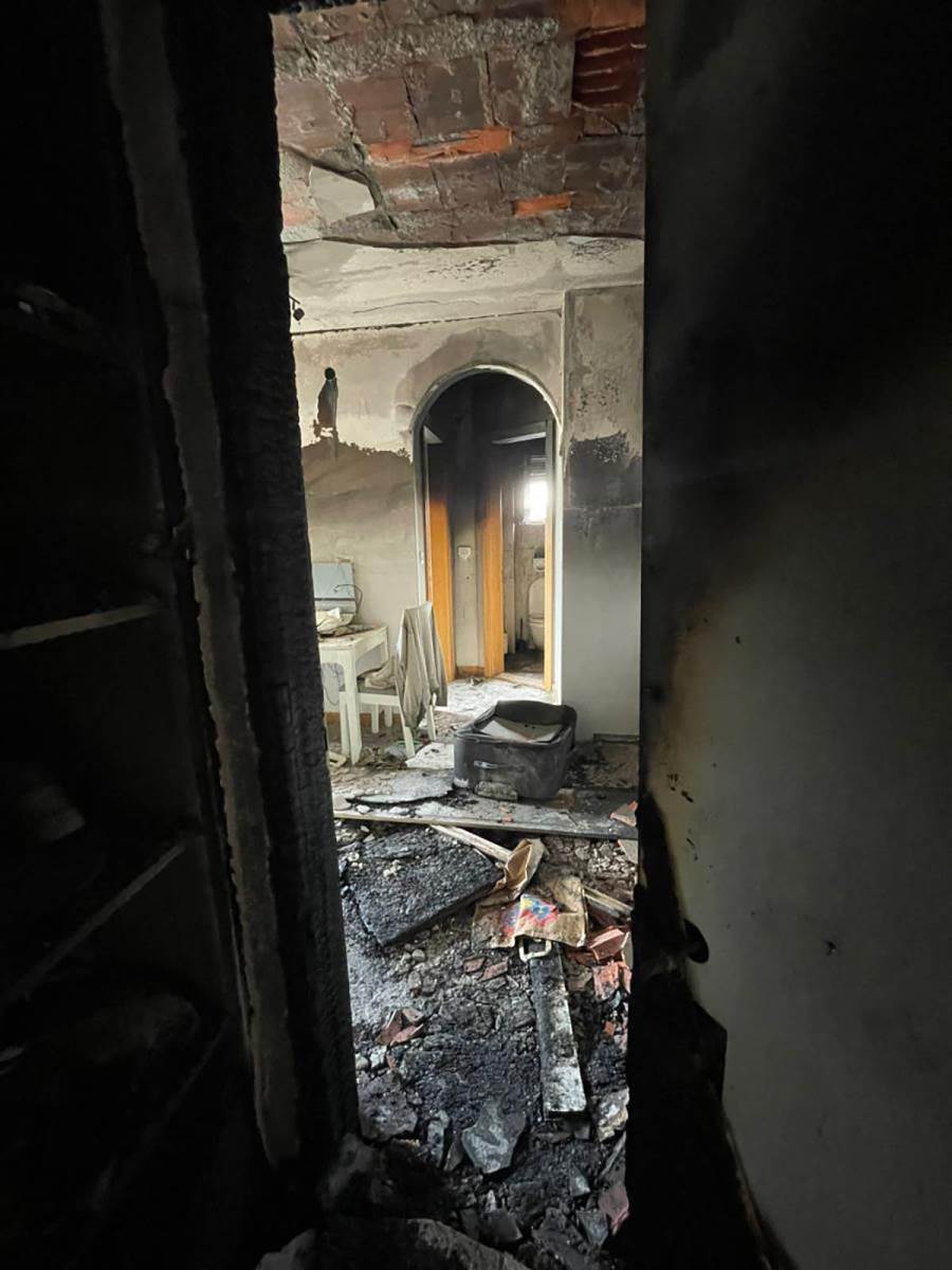 požar u Surčinu (10).jpg