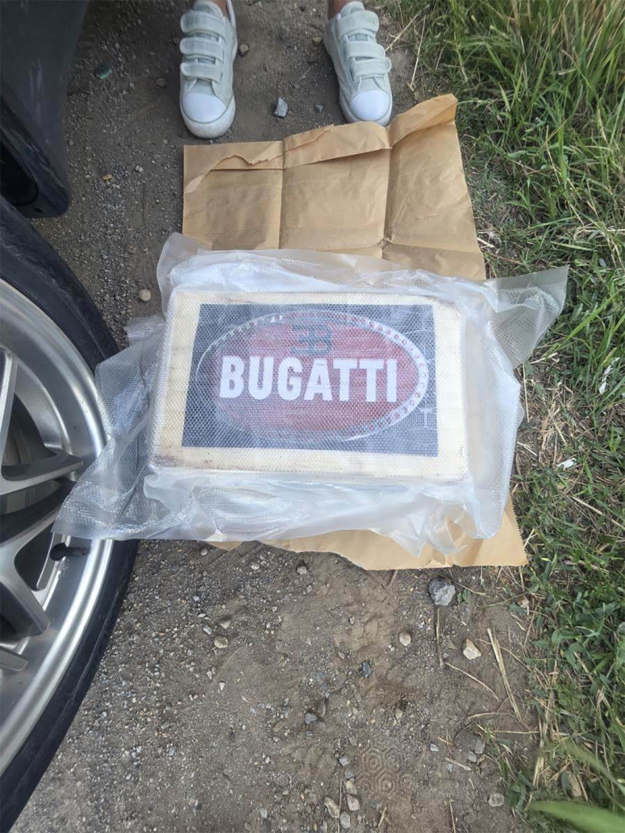 Uhapšene dve osobe prilikom primopredaje (5).jpg