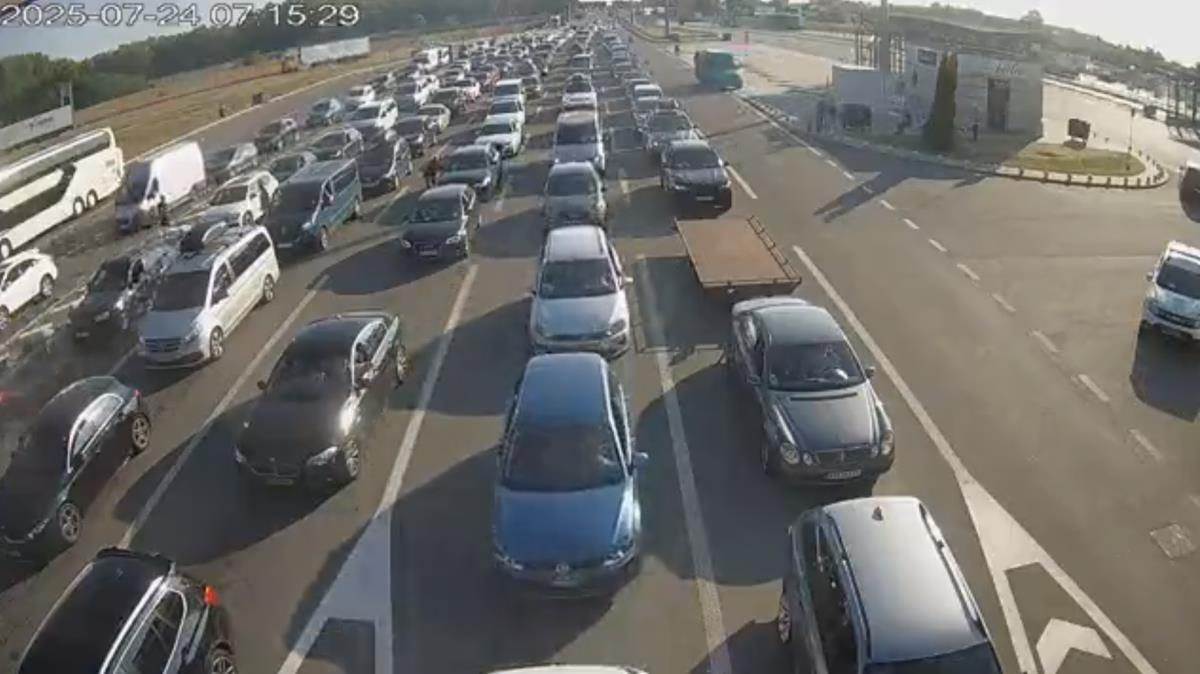 gužve na granicama (2).jpg