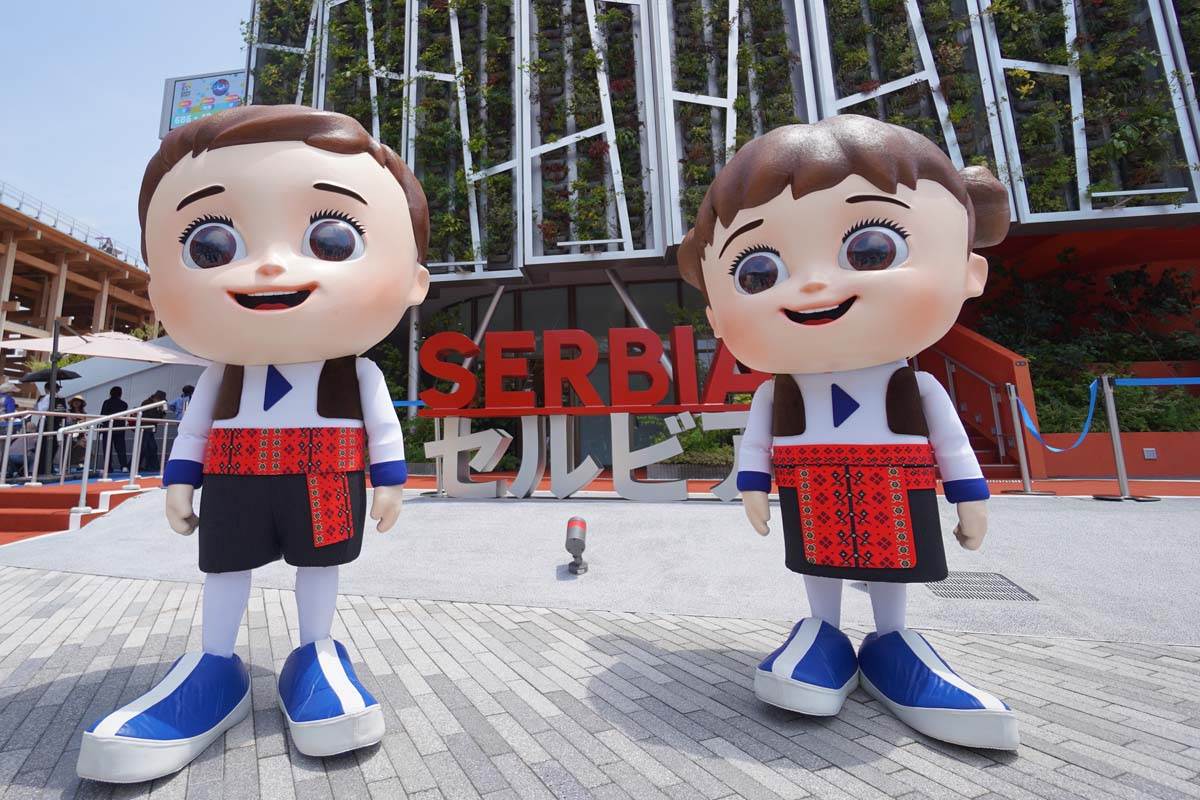 Maskote EXPO 2027 Beograd u Osaki_4 (Foto EXPO 2027 Beograd, Dragan Kujundžić).jpg