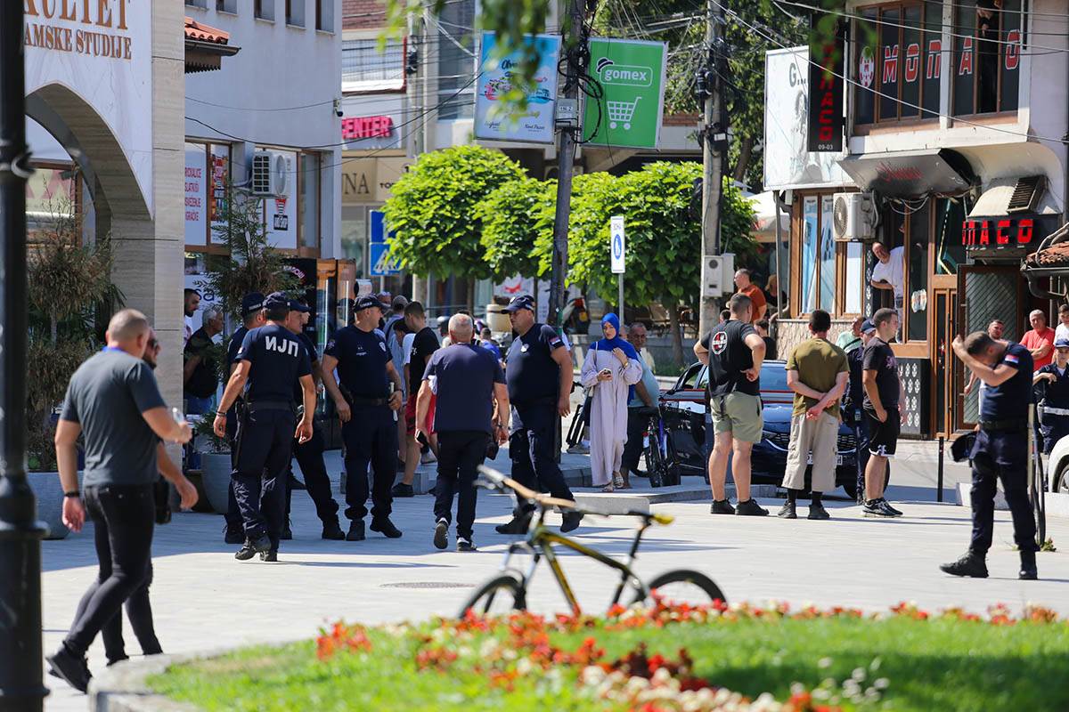 Sukob navijača (4).jpg