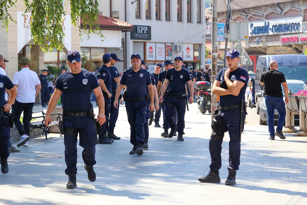 Sukob navijača (7).jpg