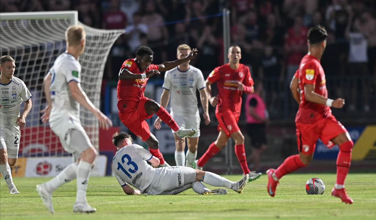 Radnički - Klaksvik  (7).jpg