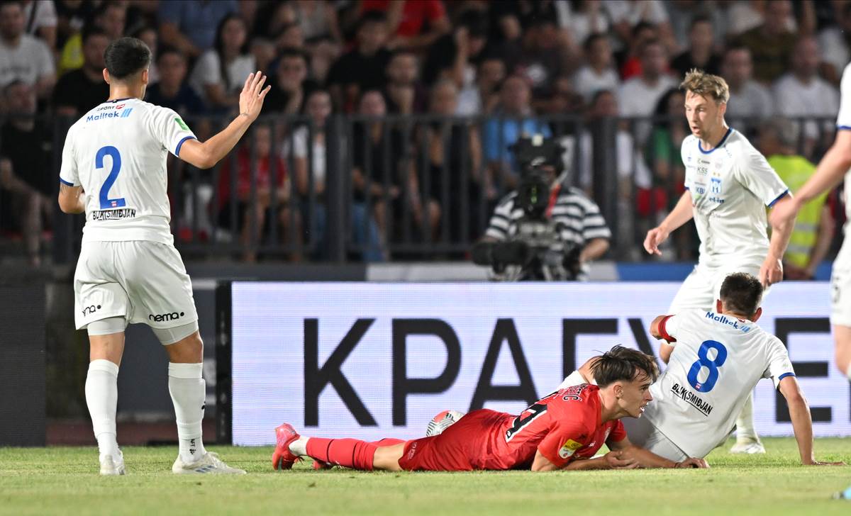 Radnički - Klaksvik  (14).jpg