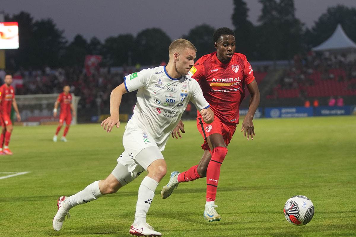 FK Radnički - Klaksvik (1).jpg