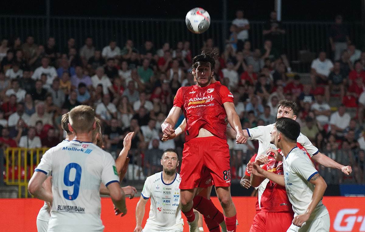 FK Radnički - Klaksvik (5).jpg