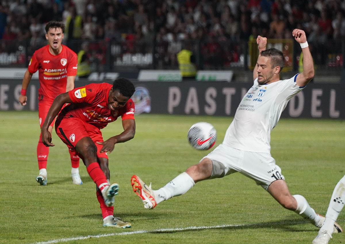 FK Radnički - Klaksvik (11).jpg