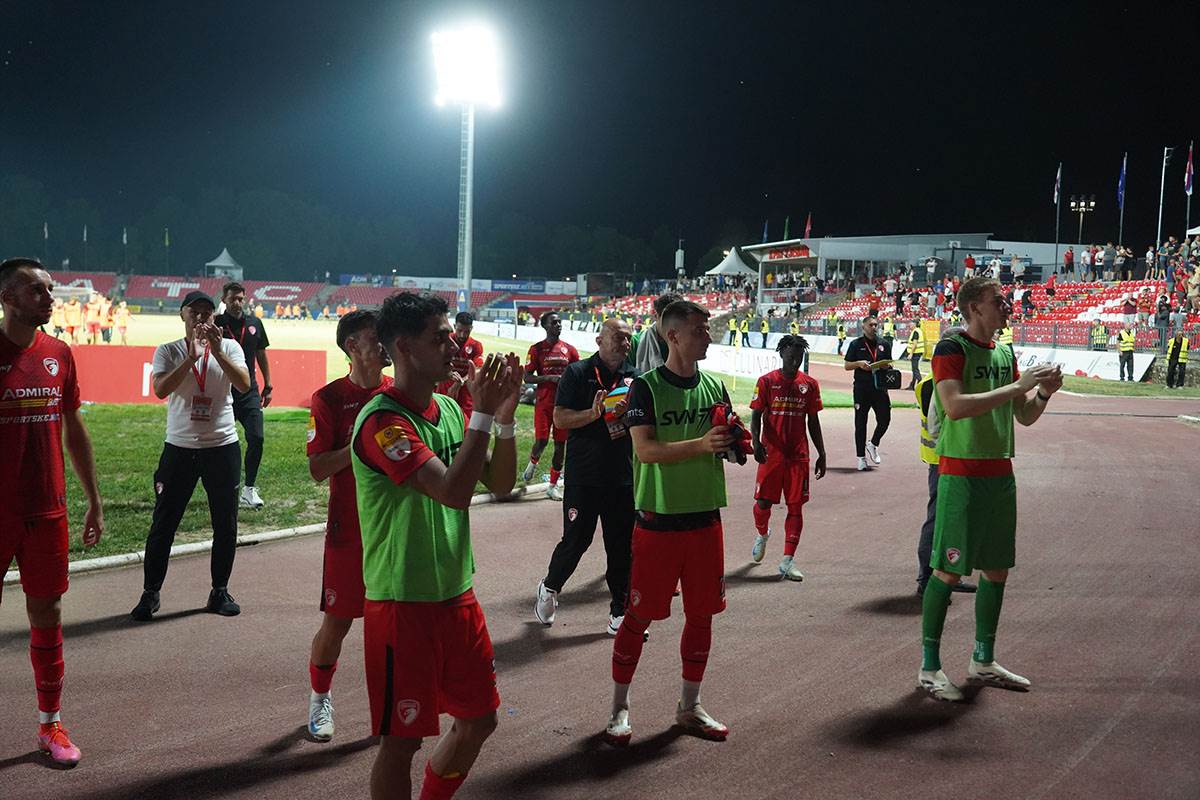 FK Radnički - Klaksvik (1).jpg