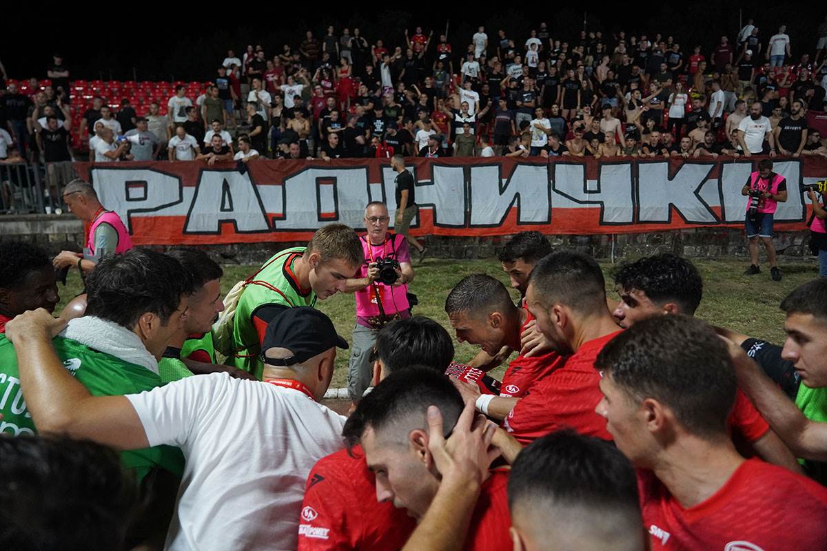 FK Radnički - Klaksvik (5).jpg