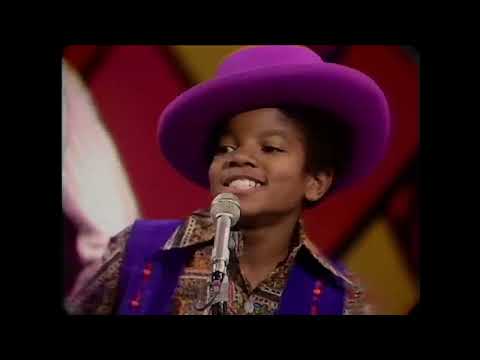 Paris Džekson plače na ulici