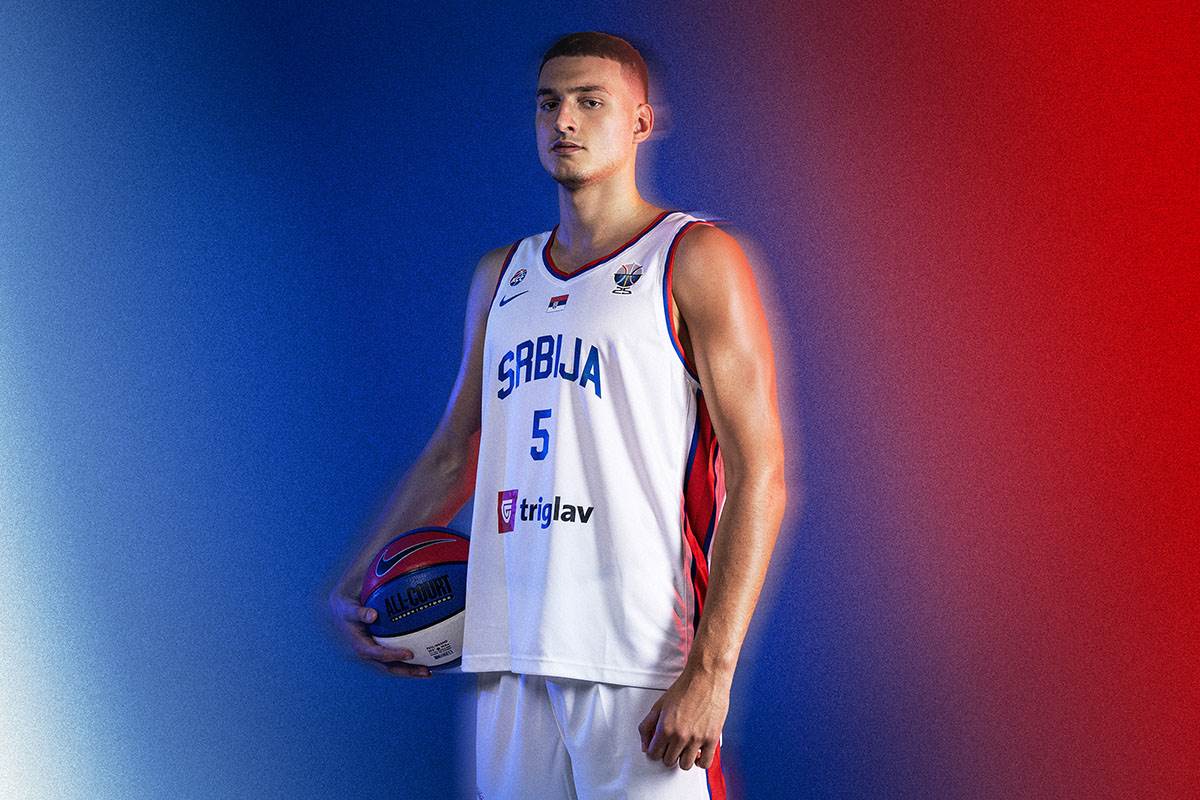 Dresovi košarkaša Srbije (4).jpg