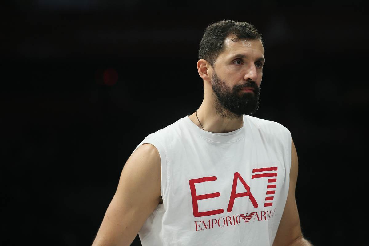 Nikola Mirotić u dresu Armanija