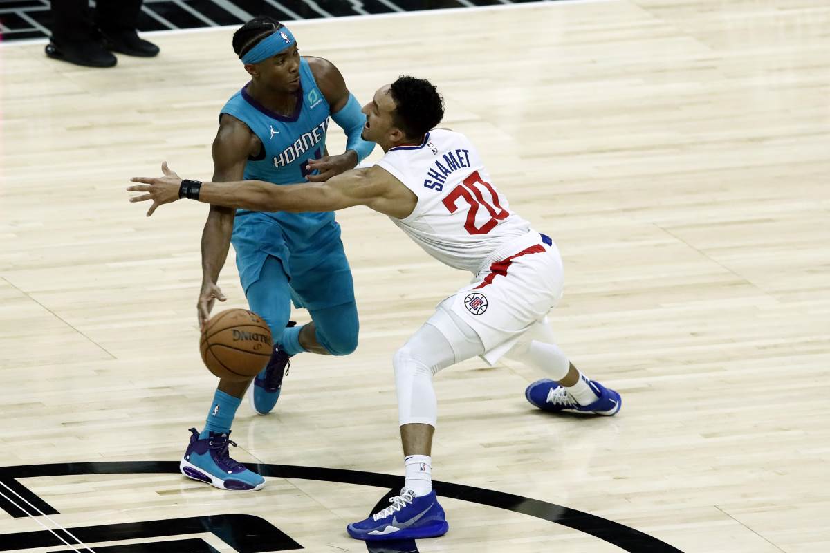 Devonte Grejem i Landri Šamet u duelu na Šarlot Klipersi