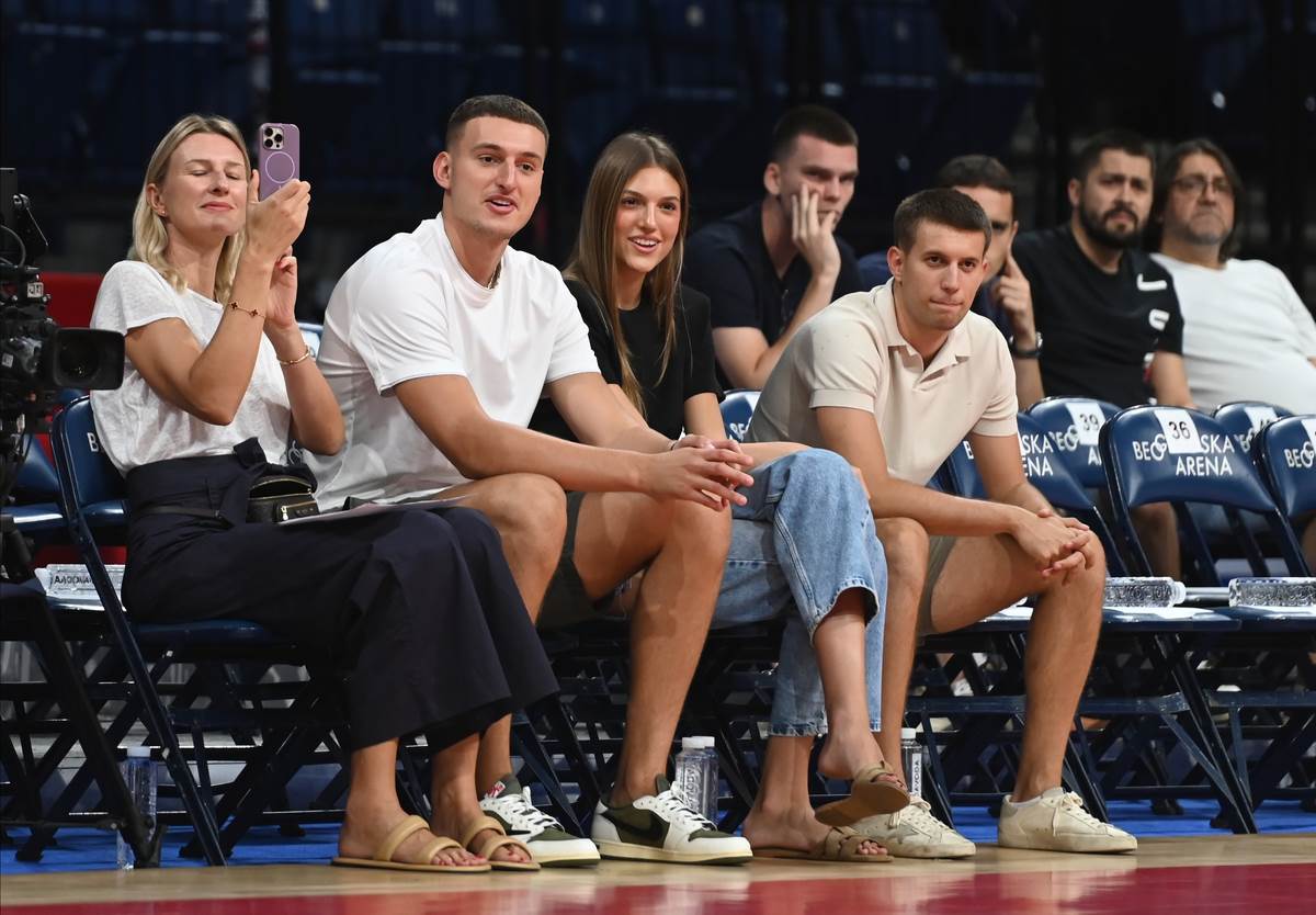 Nikola Jović na utakmici U18 reprezentacije u Beogradu